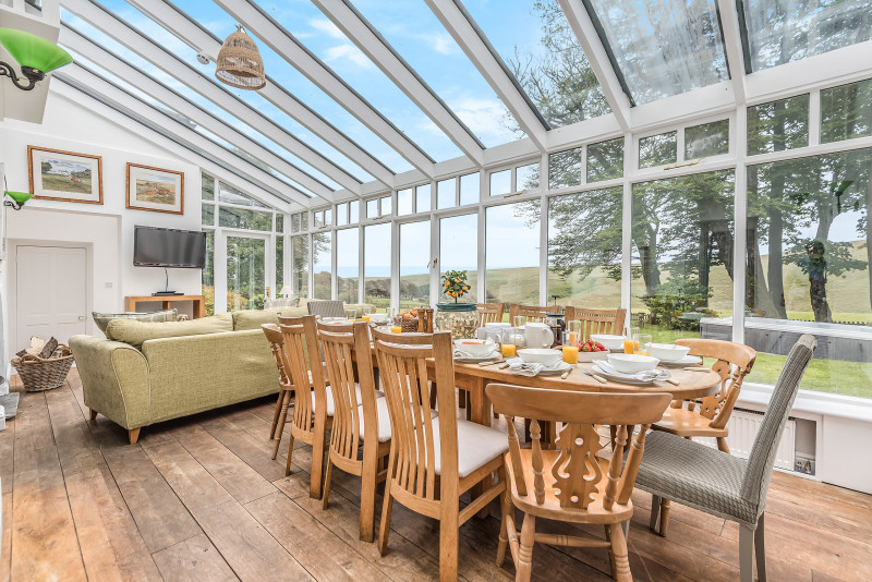 EOE CONSERVATORY HR